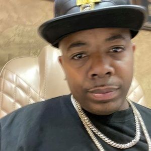 Meet your Posher, Leroy